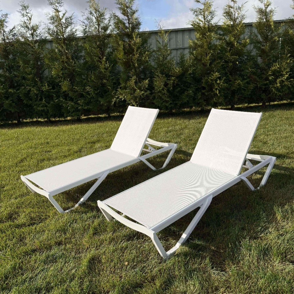 Шезлонги ENZO в белом цвете 2шт 1